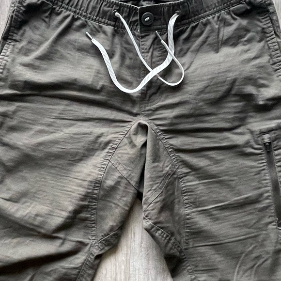 Vuori Ripstop Pant Men's DuraTerra™ Pants - Picture 8 of 16